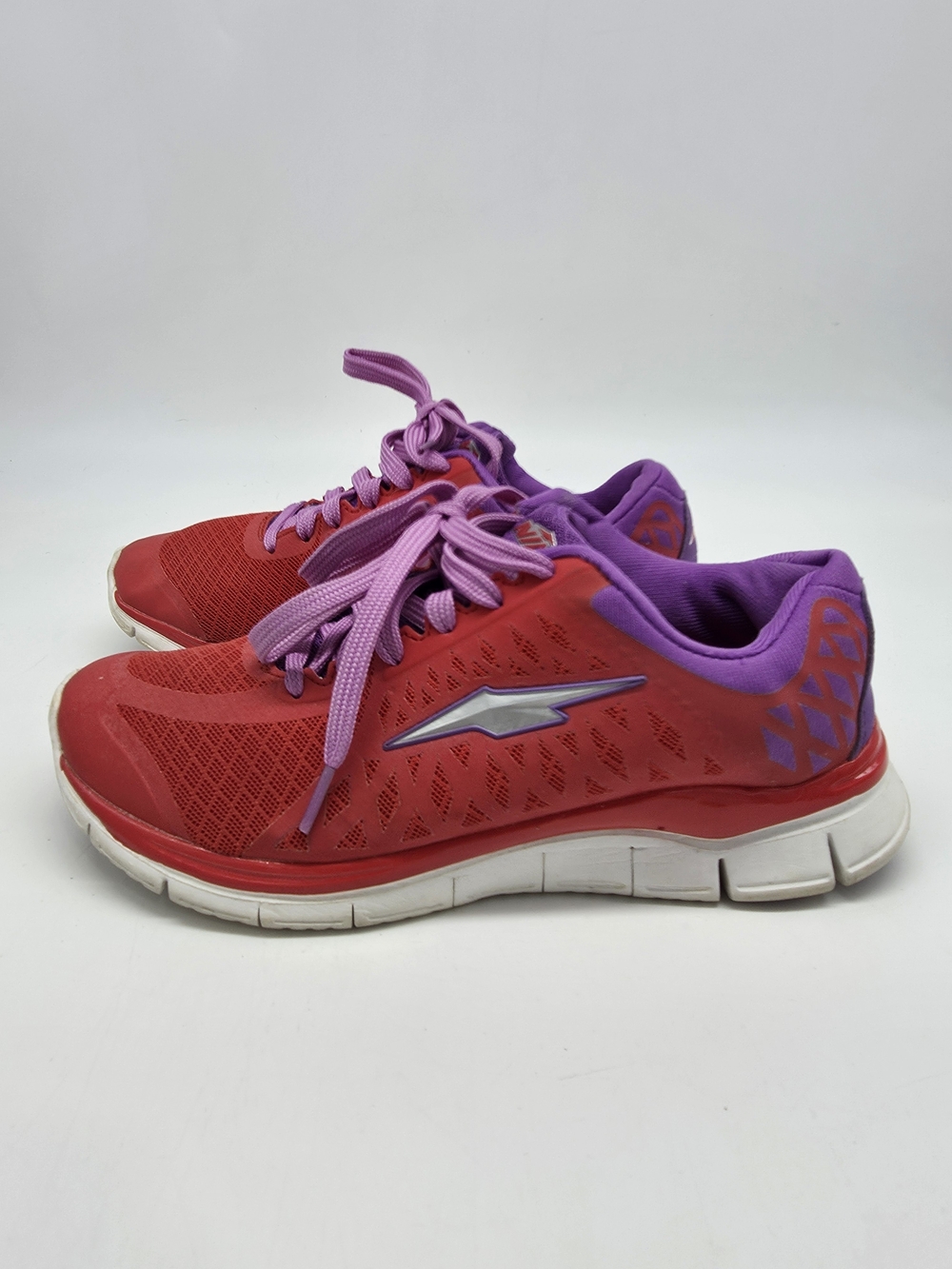 Avia Womens Running Shoes Size 6.5 Red Purple Athletic Walking Sneakers